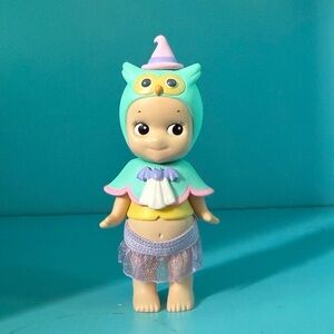 🎃🦉 Sonny Angel 2018 Halloween Series – Owl Witch w/ Skirt